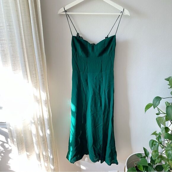 Reformation Juliette Dress in Emerald - Picture 2 of 7